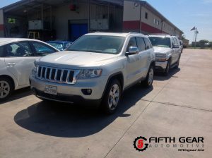 Fifth-Gear-Automotive-Lewisville-TX-silver-2012-Jeep-Grand-Cherokee-Overland-Edition-for-sale