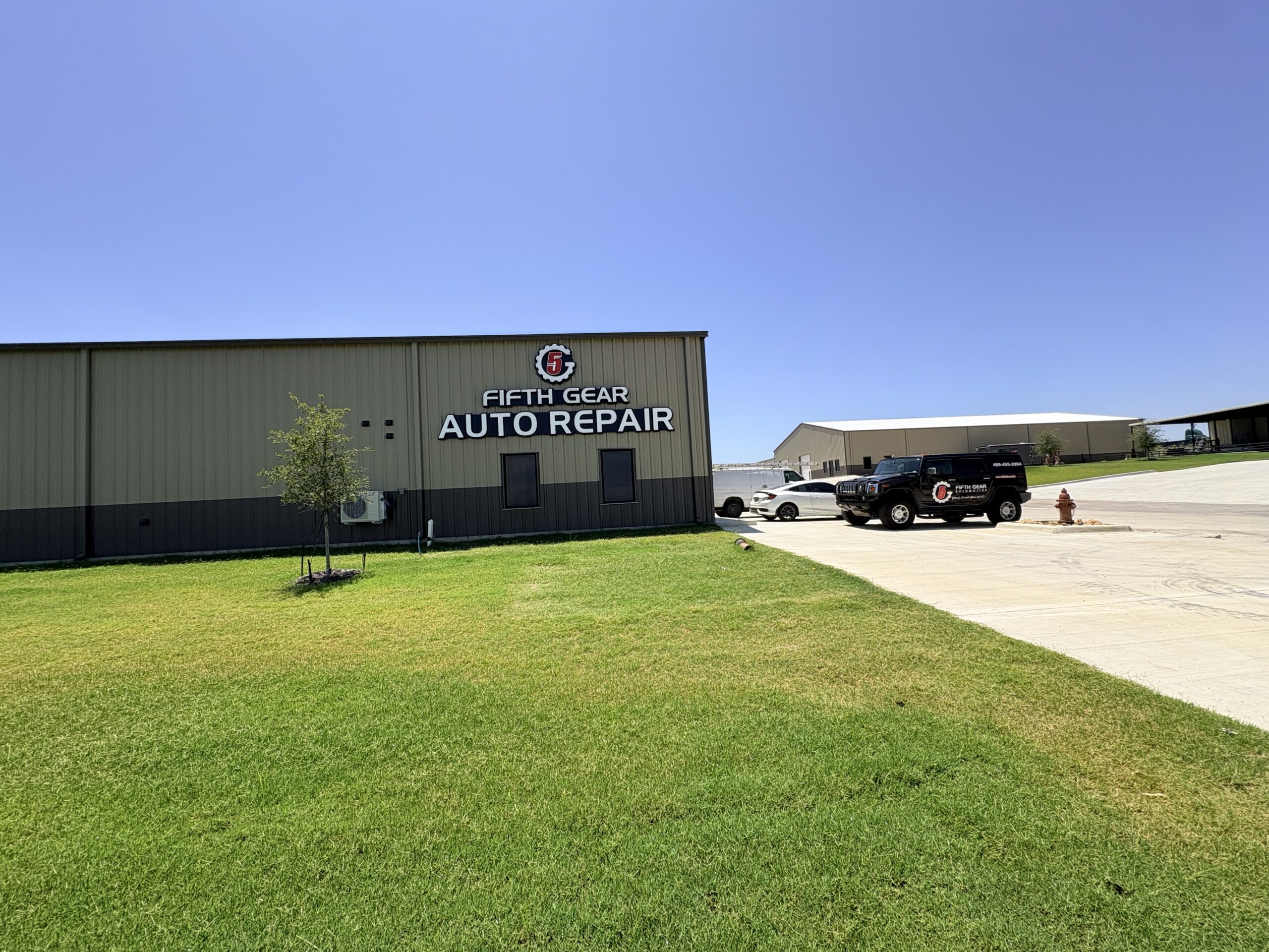 Fifth Gear Automotive Repair shop exterior in North Fort Worth, TX